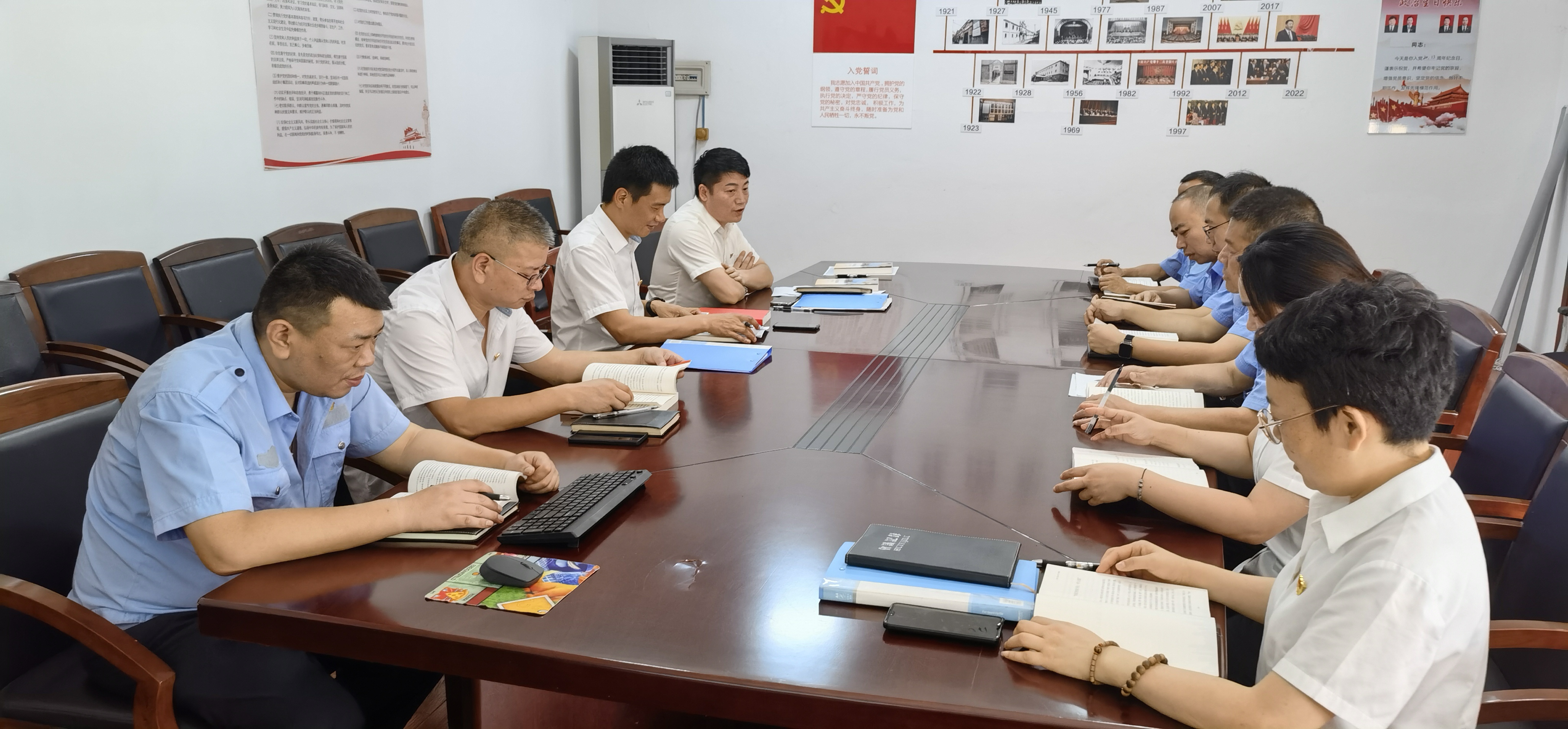 1658821590480186.jpg 2022.07.22學習第十五次黨代會精神 謝毅攝.jpg